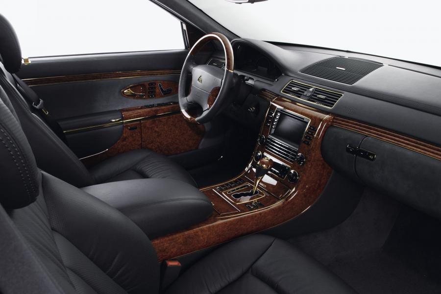 Интерьер Maybach 62 (V240) 2002 года  (фото 3 из 248)
